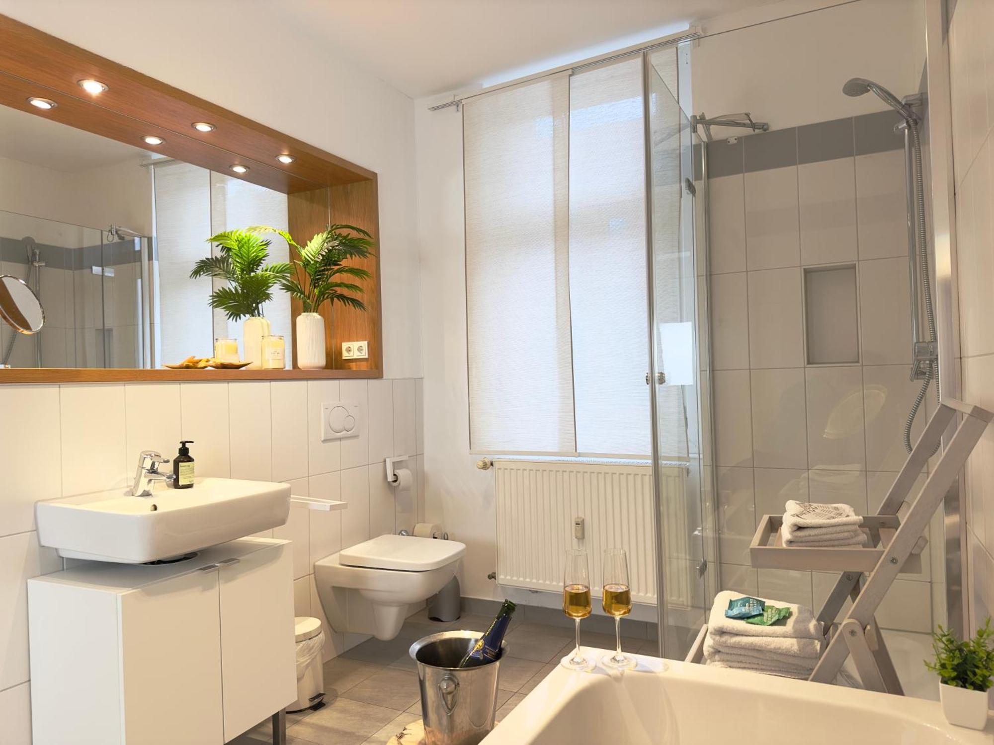 Luxury Old Town Suite - Xxl Terrasse & Xxl Penthouse Heidelberg Exterior photo